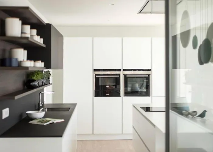 Luxury Rebeka - Heated Pool And Jacuzzi Villa *