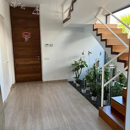 Luxury Rebeka - Heated Pool And Jacuzzi *