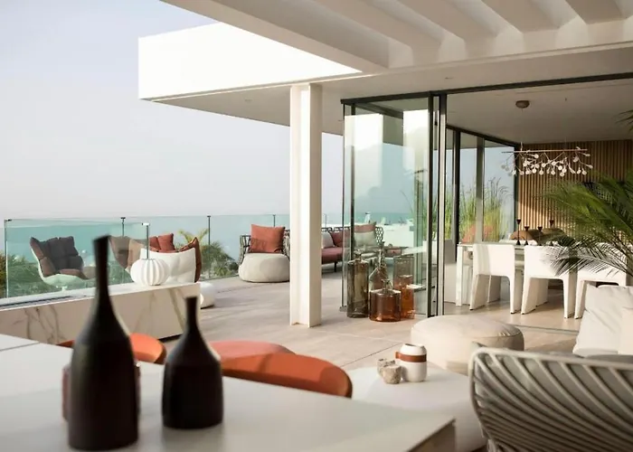 Luxury Rebeka - Heated Pool And Jacuzzi וילה אדחה