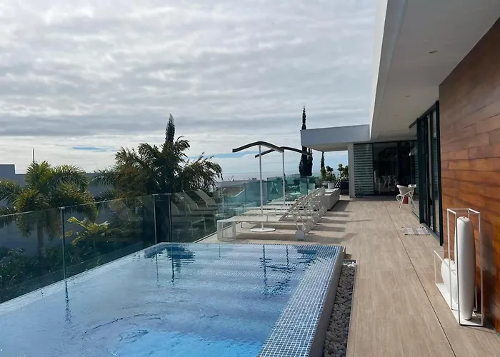 Luxury Rebeka - Heated Pool And Jacuzzi וילה אדחה