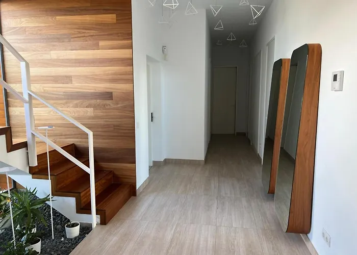 Luxury Rebeka - Heated Pool And Jacuzzi Вилла Адехе